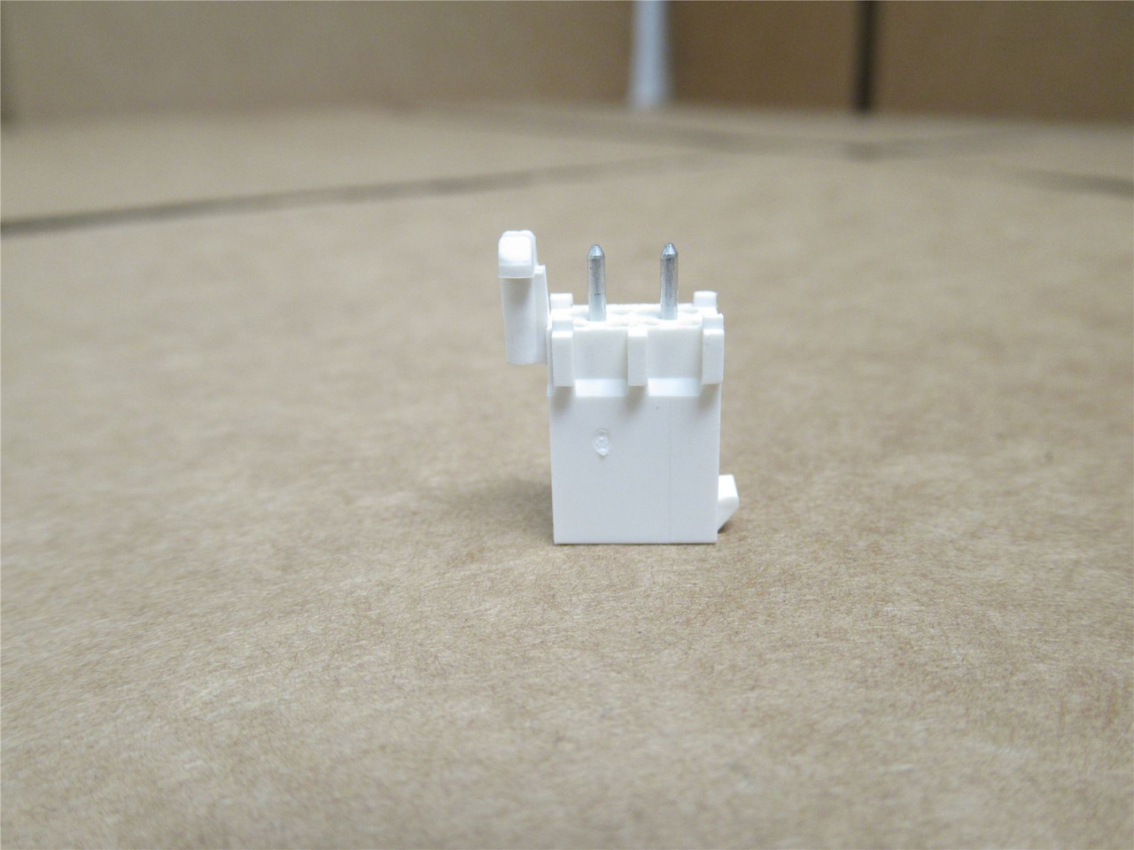 AMP 1-770166-1; Lot-10 Connector Header 2Pos; 1-Row; 600V