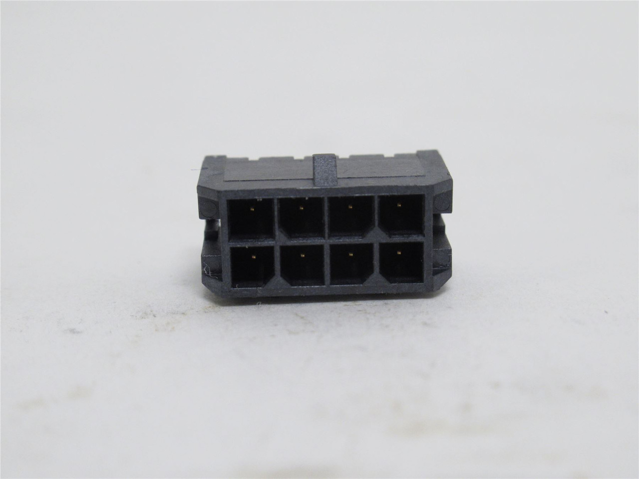 Molex 43045-0814; Lot-10 Connector Header 8Pos; 2-Row; 600V