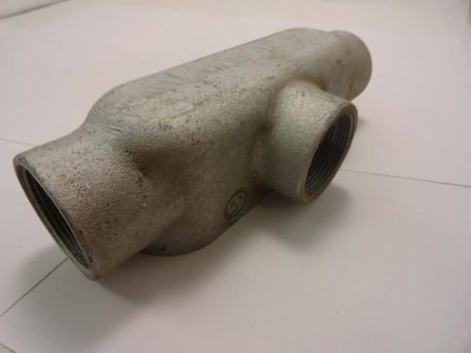 Appleton 1-1/2" T; Tee Conduit; 1--1/2" Hub; Form 35