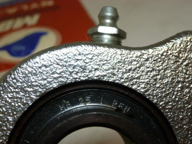 MB Manufacturing NTC-25-1; Take-Up Block Bearing 1'' Bore