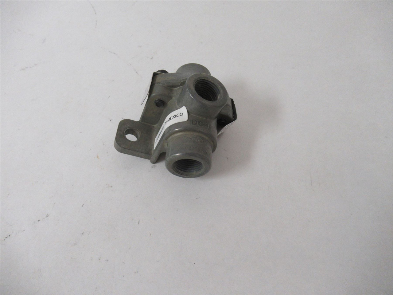 BW 25168267; Low Air Pressure Valve
