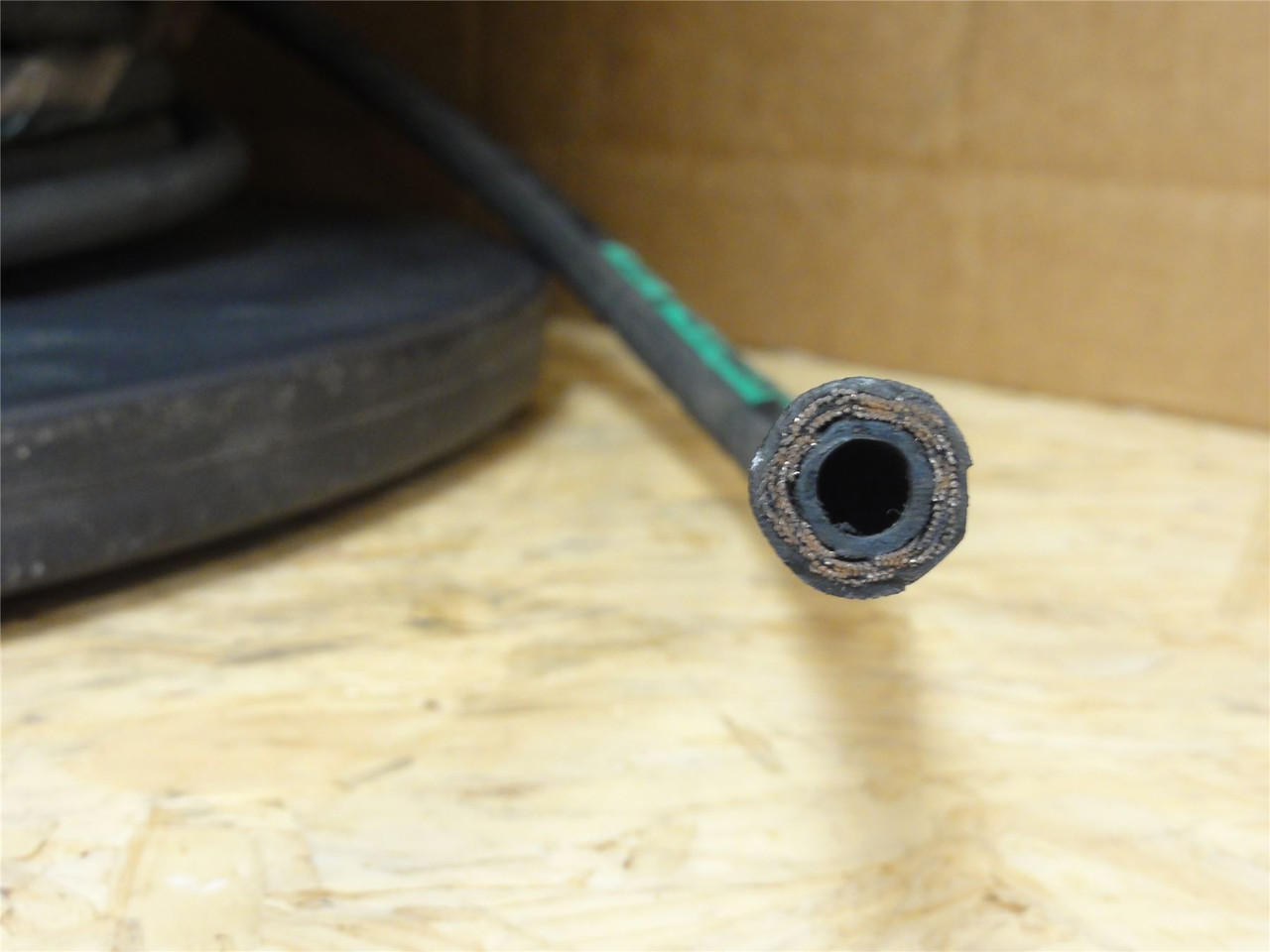 Eaton GH781-4R180; Hydraulic Hose 1/4"ID x 180' Long; 6;500PSI