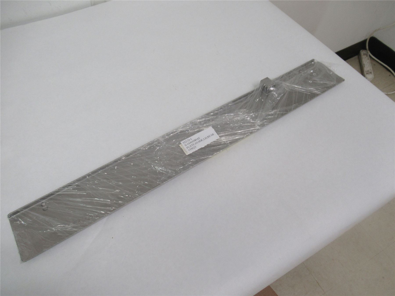 Poly Clip 155625; Guide Plate Left Hand Rear