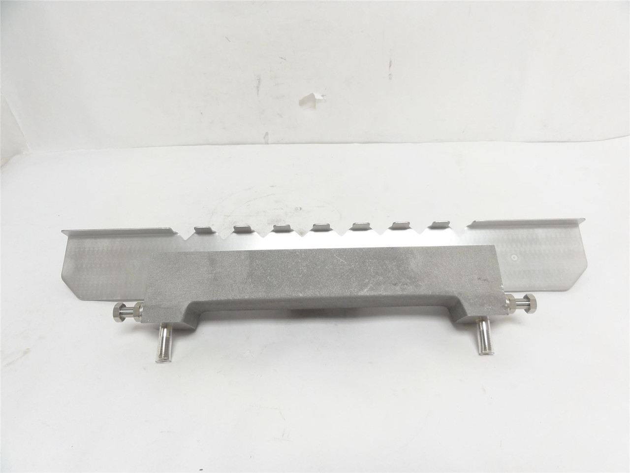 Cryovac FUR58620; Bar Seal Assembly Mount