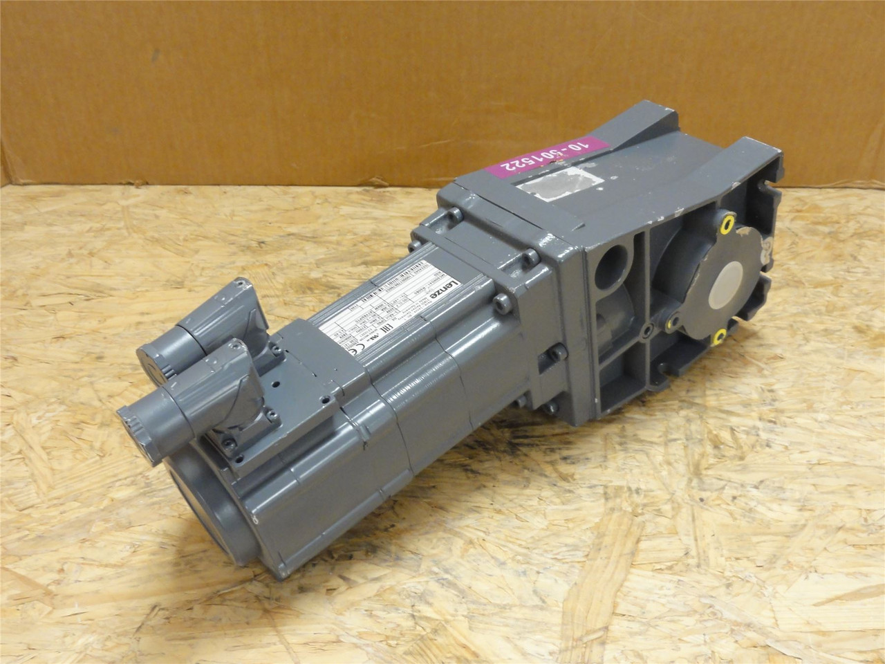 Lenze MCS09D41-RSOBO; Gearmotor; 1kW; 320VAC; 4050RPM; 3PH