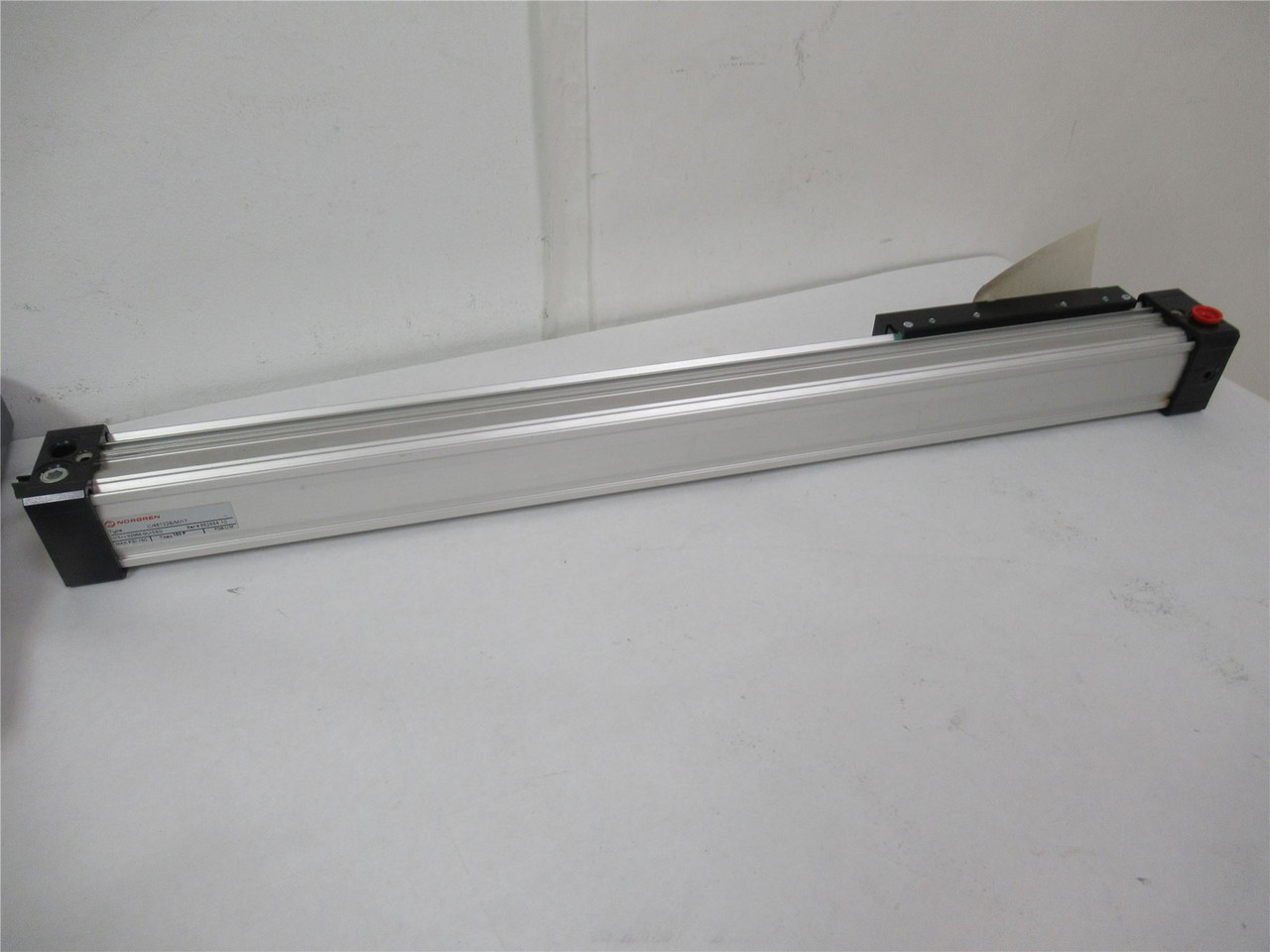 Norgren C/46132B/M/17; Pneumatic Cylider 17"Stroke 32mmID