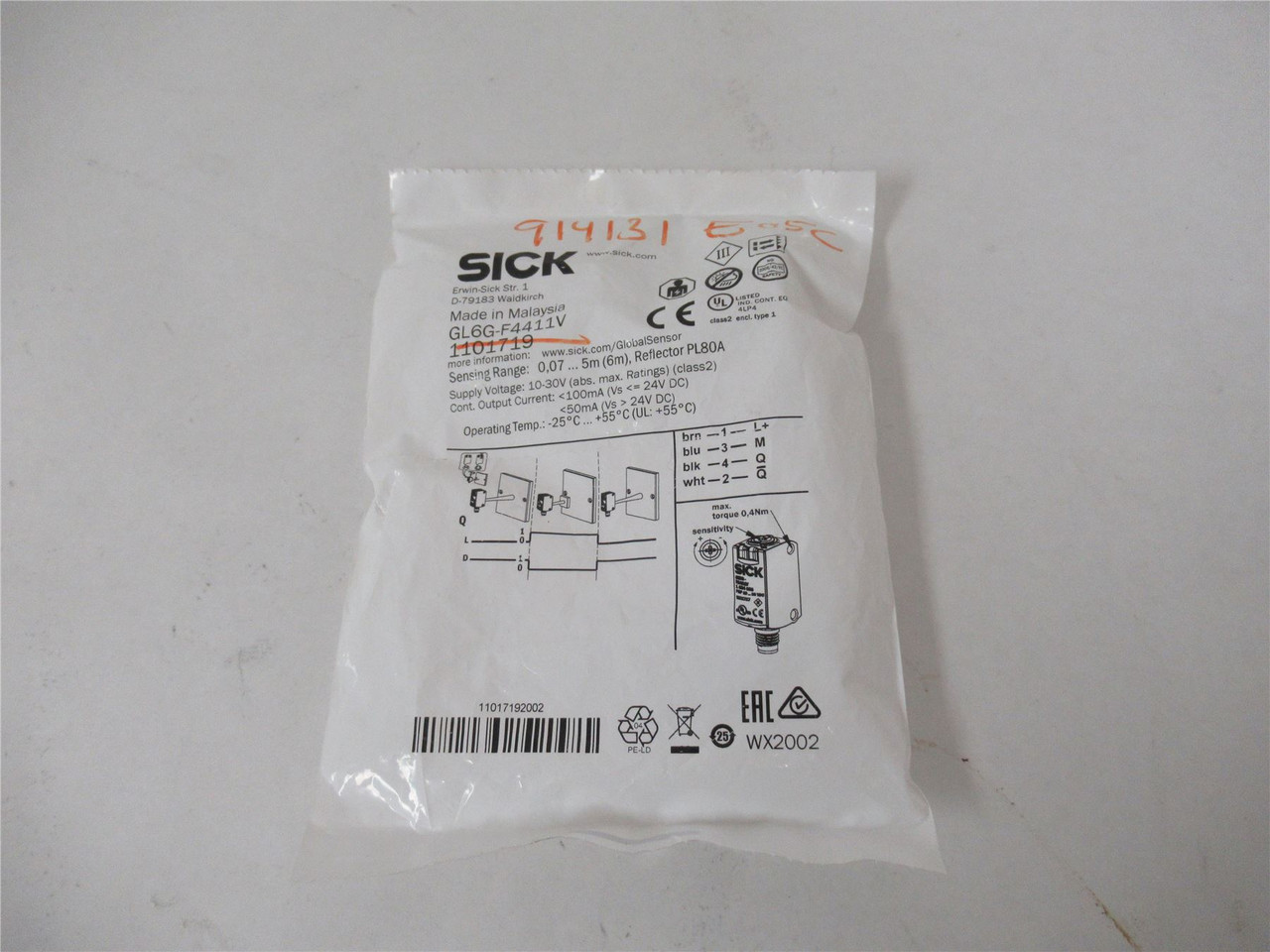 SICK GL6G-F4411V; Photoelectric Sensor 6m 10 to 30VDC 4 Pin