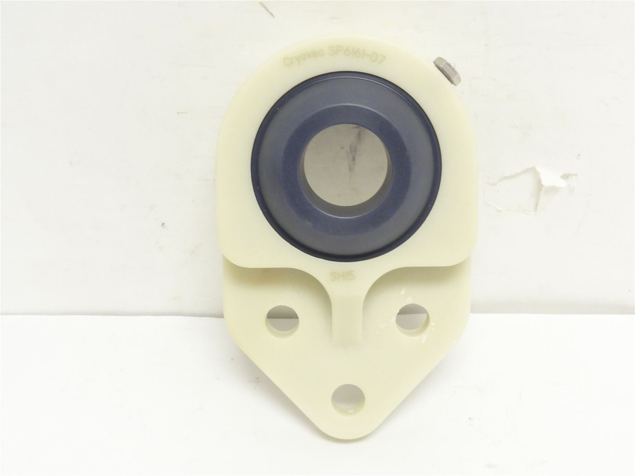 Cryovac SP6161-07; Flange Bearing; 1-1/4"ID; 3-Bolt Bracket