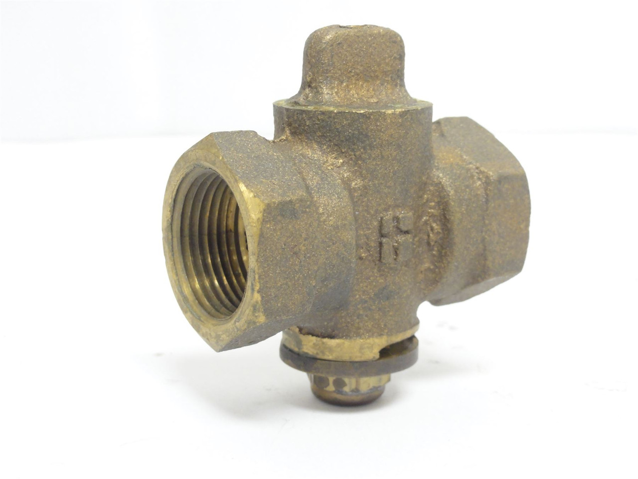 A.Y. McDonald M10685BF; Operator Plug Valve; 3/4NPT; 175PSIG