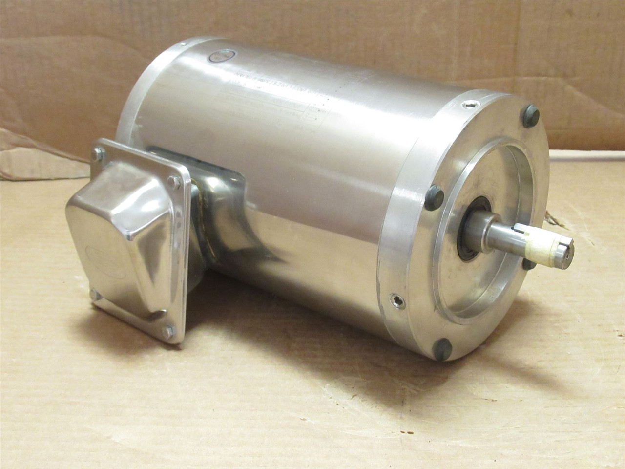 Connex CSSNR12-056-34; AC Motor; SS; 3/4HP; 400-480V; 1200RPM