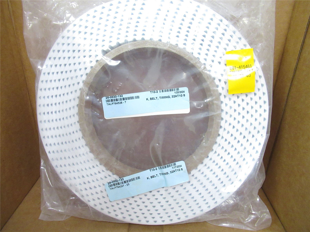 MFG 28-0830-132; BELT TIMING 32AT10 800S