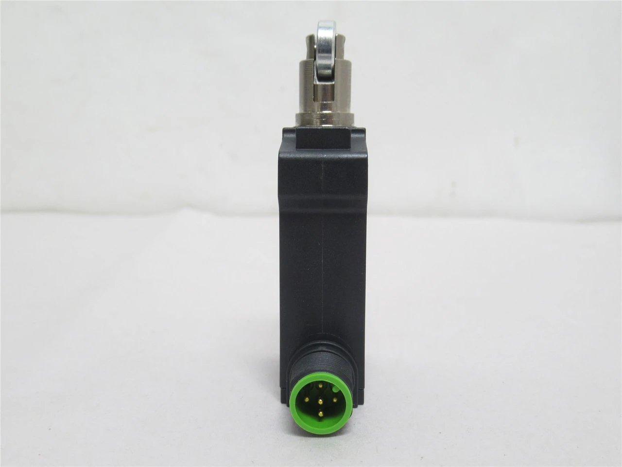 Automation Direct AEP2G12Z11MR; Compact Limit Switch; 2.8A