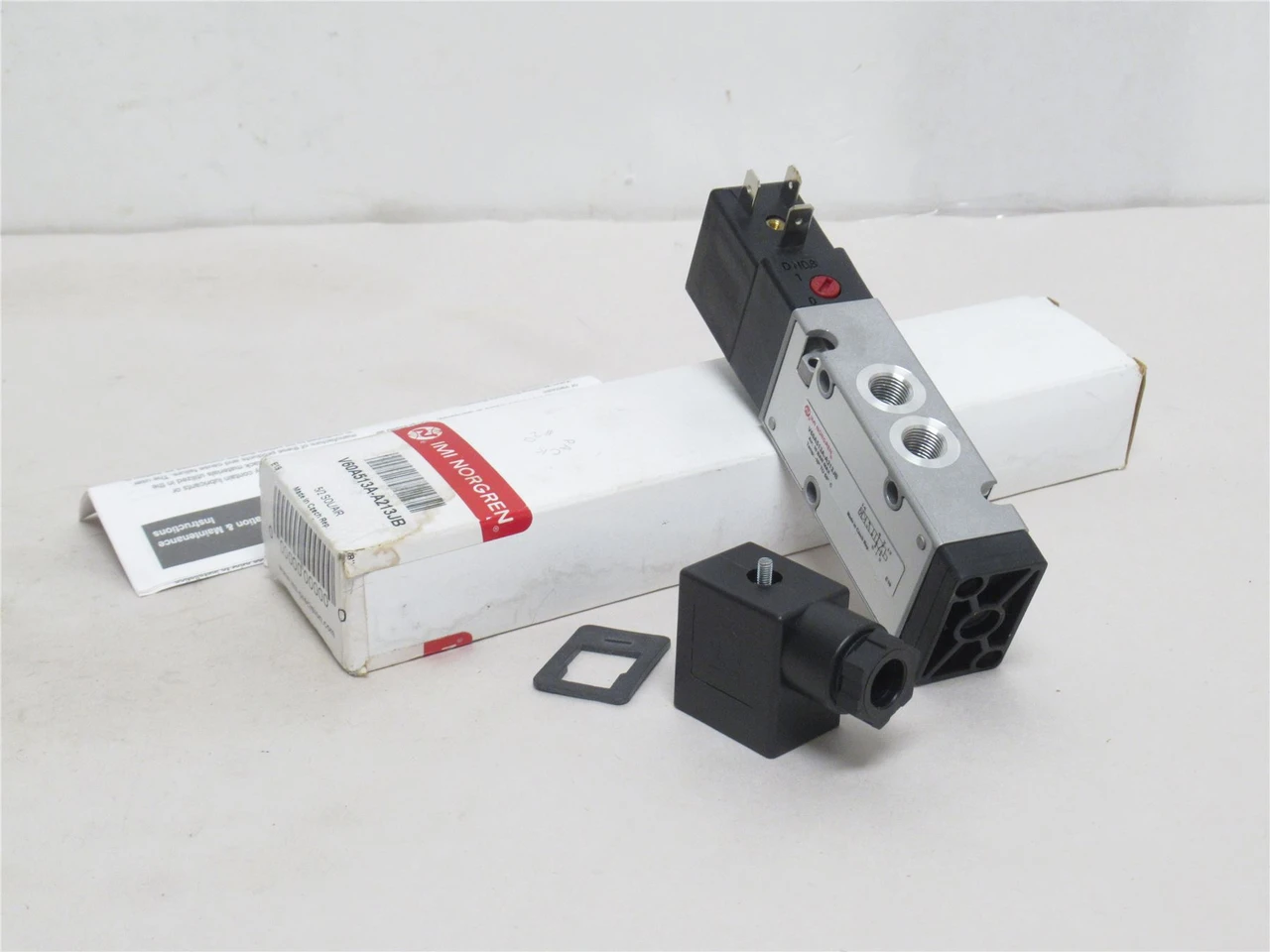 Norgren V60A513A-A213JB; Solenoid Valve 10BAR 24VDC G1/8 Port