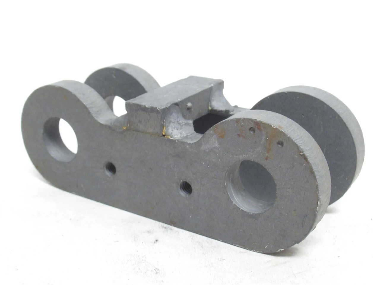 Hyster 91F4300500; Steering Link Tie Bar Assembly