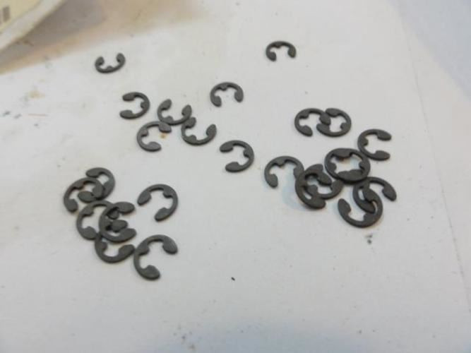 Crown 050012-031; LOT-25 Retaining Ring; 1/4" OD
