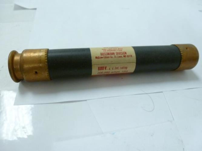 Bussmann FRS-R-8; Fuse; 8 Amp; 600V