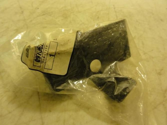 CAT 970625; RH Bracket