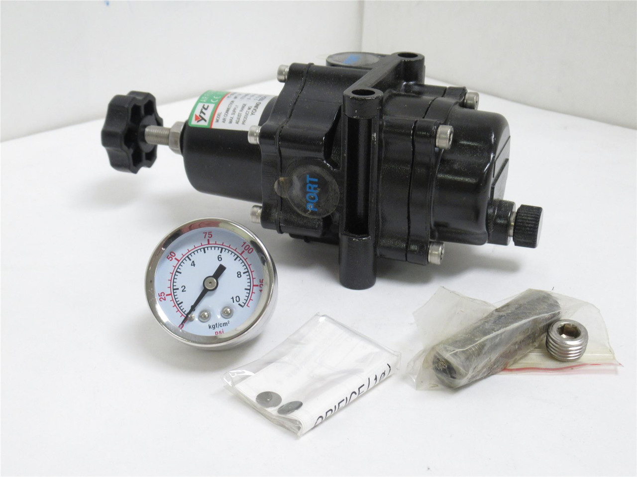 Young Tech YT-200BN21; Air Filter Regulator; 1/4NPT; 0-120psi