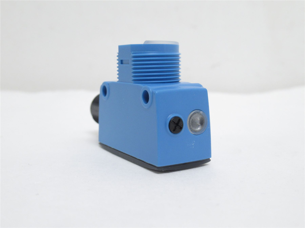 Sick WTE15-P2411; Photo Sensor 1043314; 10-30VDC BROKEN LENS