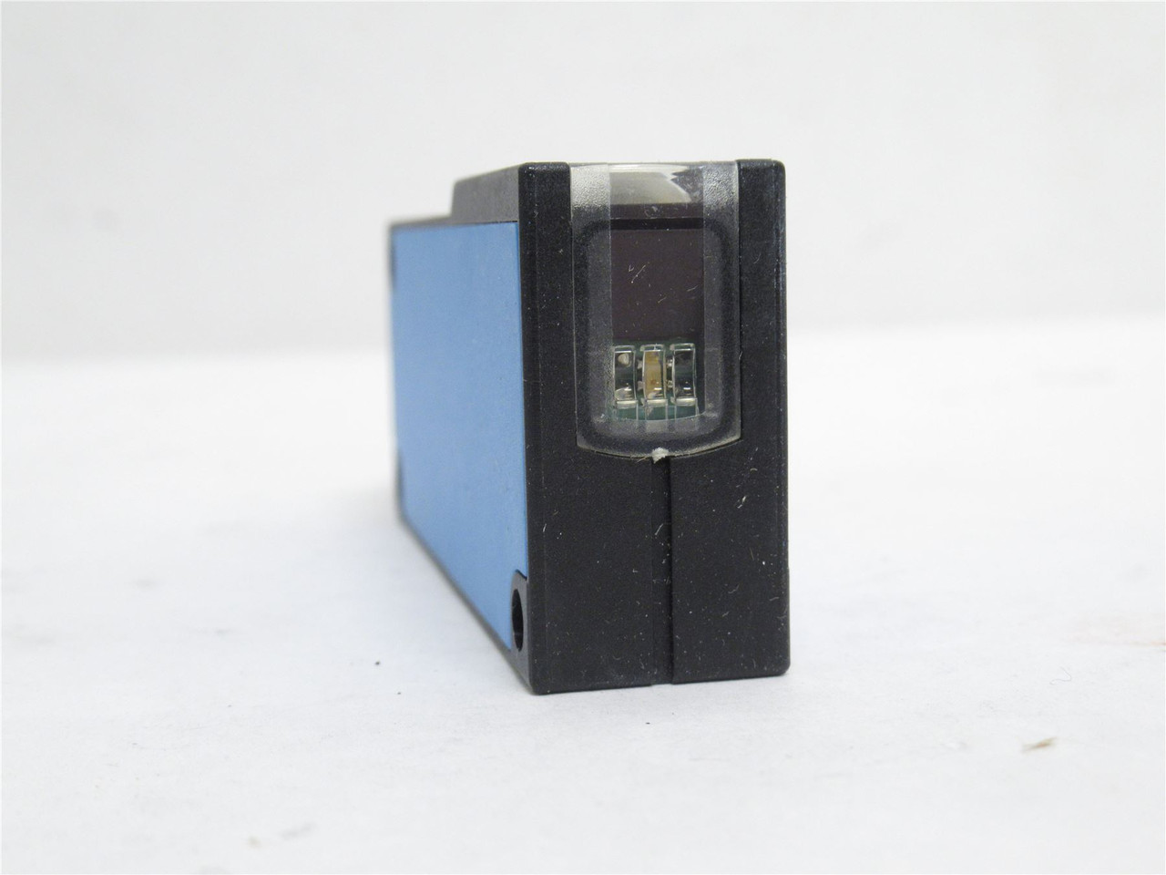 Sick WT18-2N410; Photo Sensor 1015149; 10-30VDC; 10-1000mm
