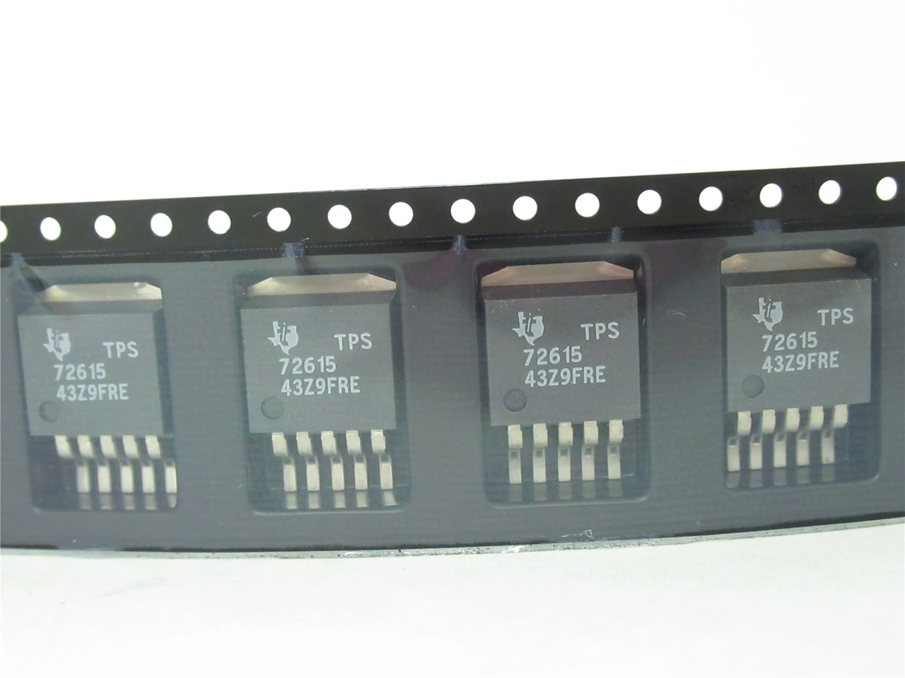 TI TPS72615; Lot-30 IC REG LIN 1.5V 1A DDPAK/TO263-5