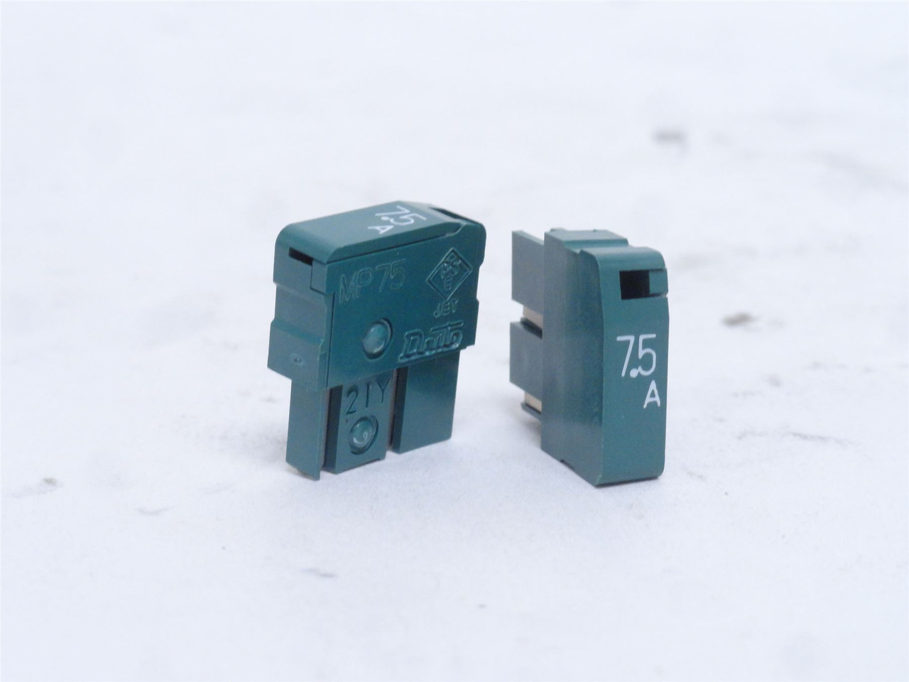 Daito MP75; Lot-2; Japanese Type Fuses; 75A; 125V; Fast Alarm