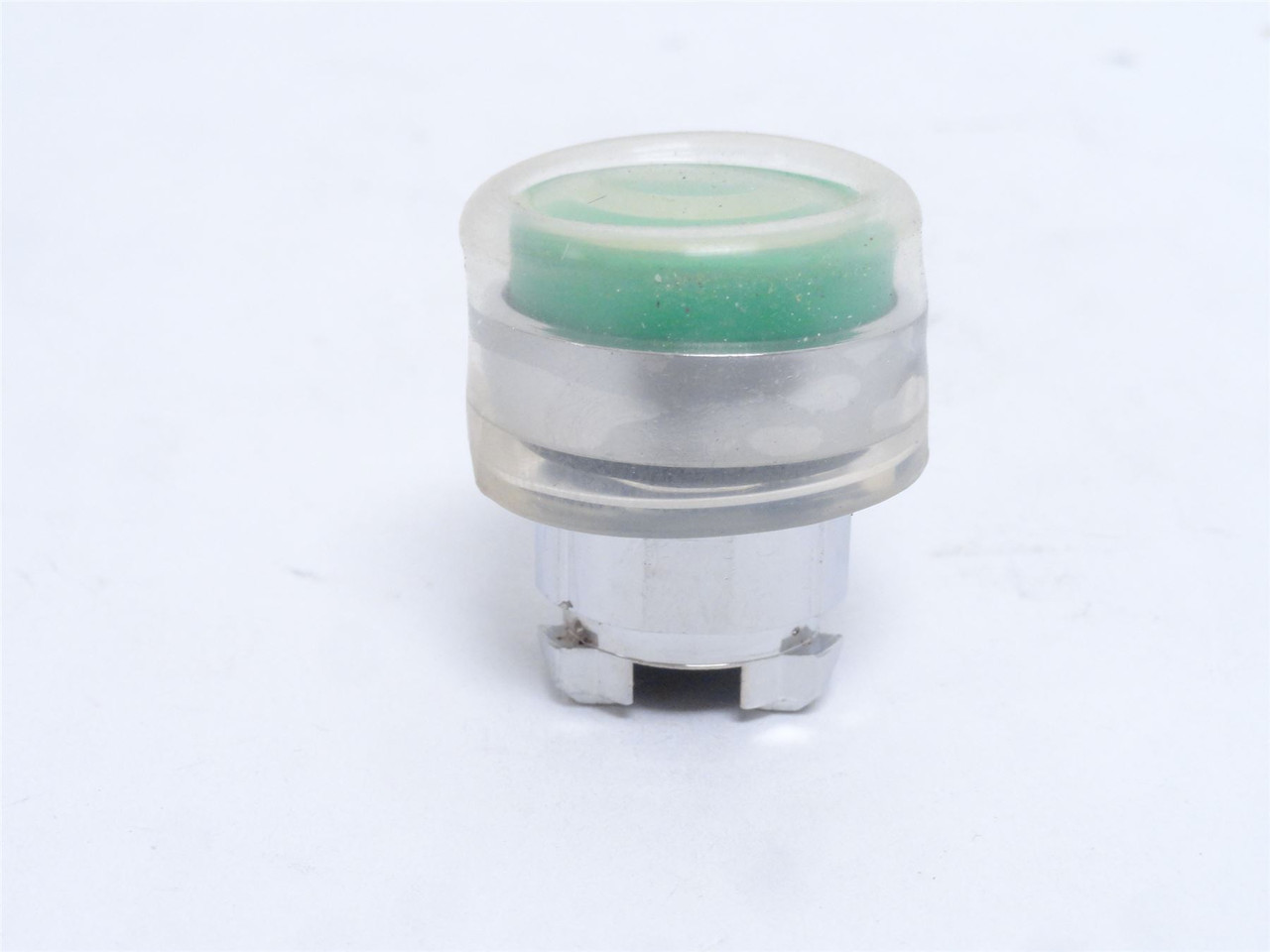 Schneider ZB4-BP3; Pushbutton; Green; Non-Illuminated