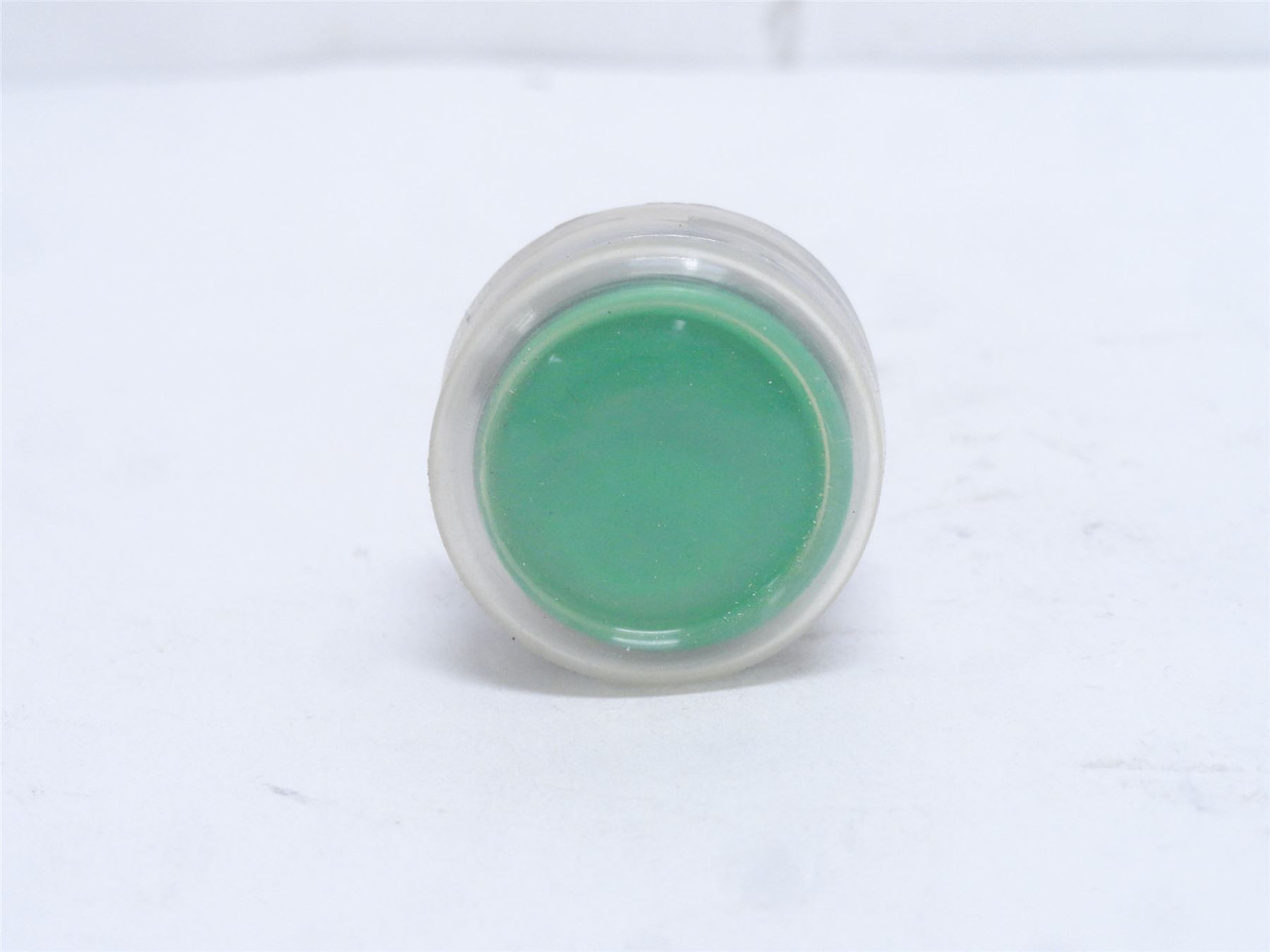 Schneider ZB4-BP3; Pushbutton; Green; Non-Illuminated