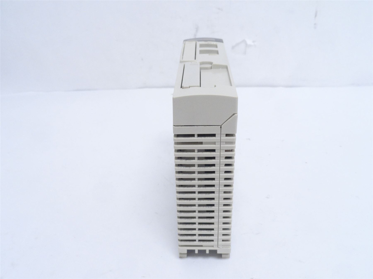 Schneider TSXP57103M; Single-Format PL7 I/O Processor