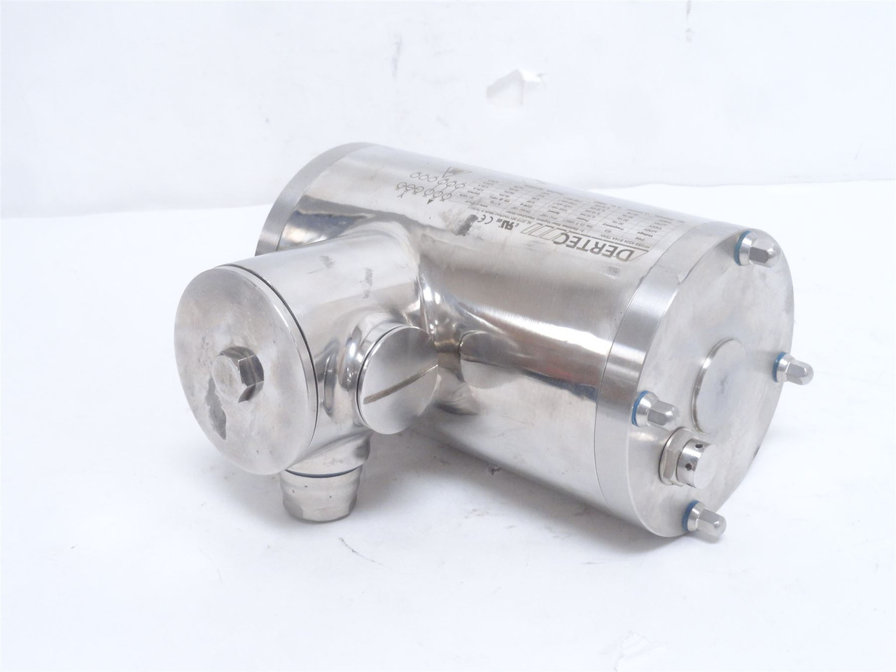 Dertec FP2SS-6324-B14A-TENV; SS AC Motor 0.18kW 480VAC 1700RPM
