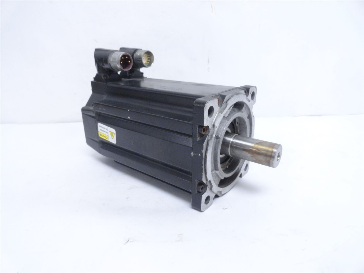 Allen-Bradley MPL-B4540F-MK72AA; Servo Motor; 3.5HP; 460V; 3PH