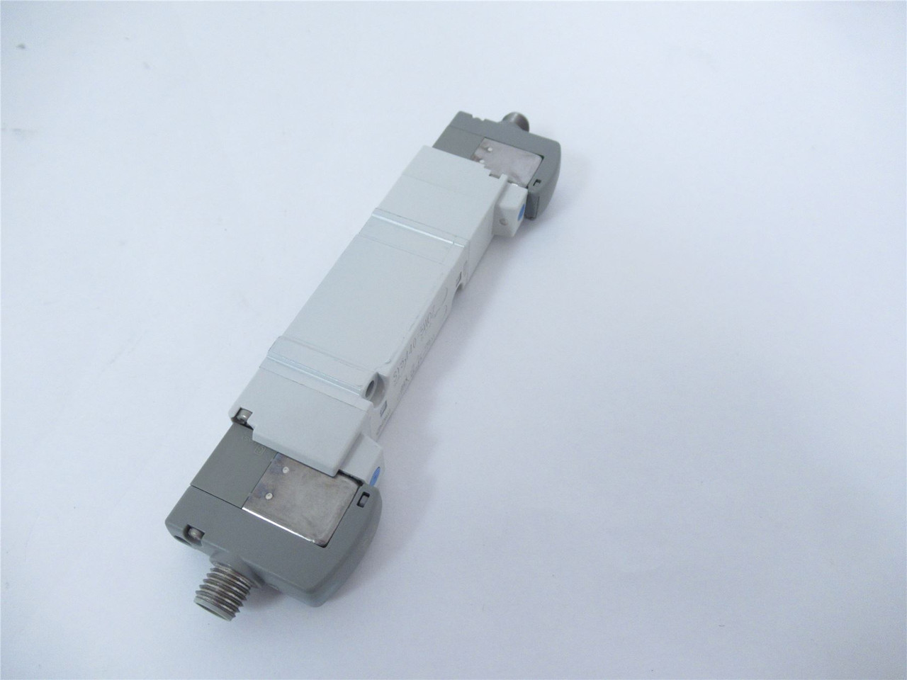 SMC SY5440-5W0Z; Pneumatic Solenoid Valve 4/5 Port 24 VDC