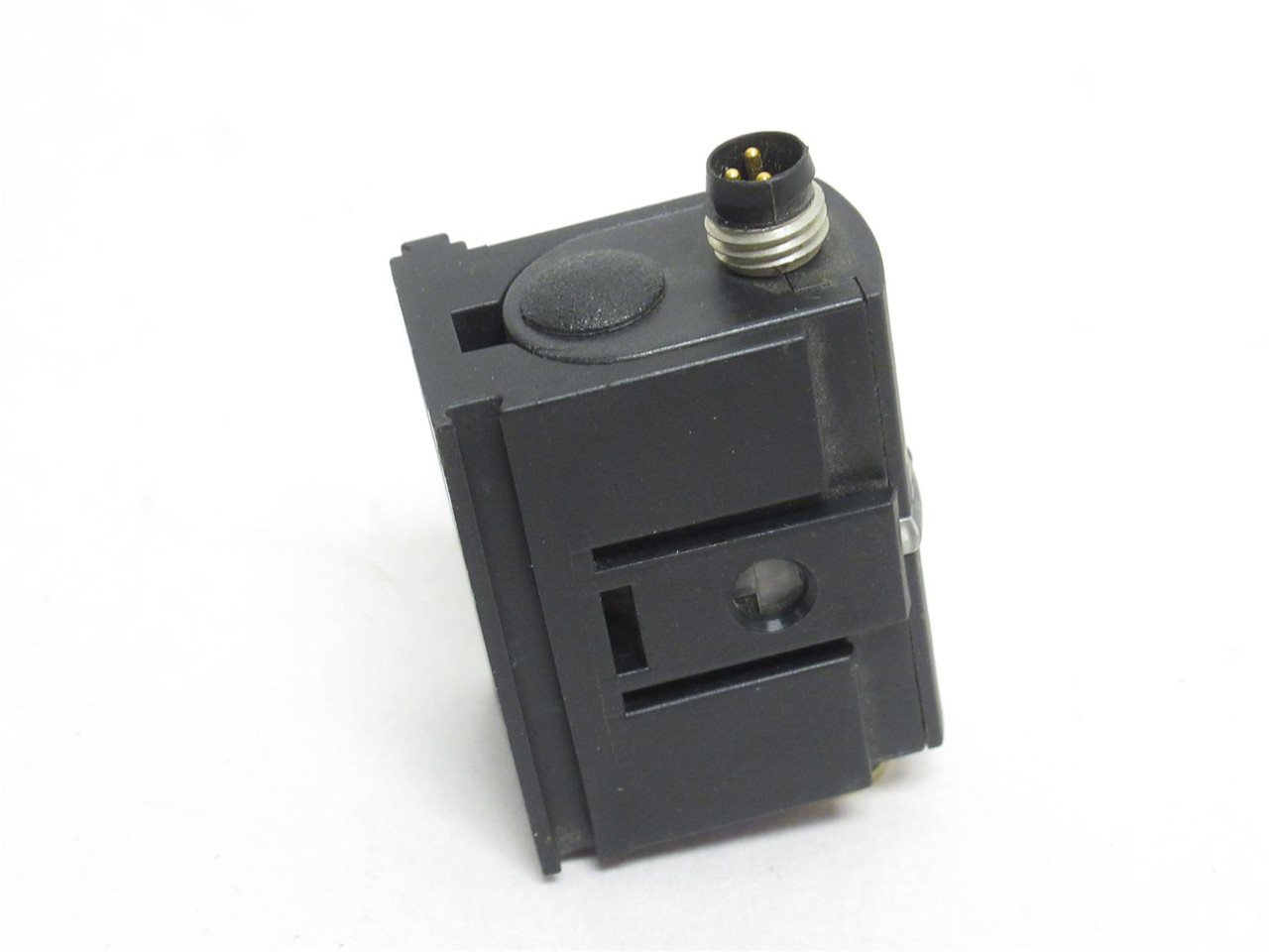 Festo SDE5-D10-0- Q6E-P-M8; Pressure Sensor 527467; 0-10BAR