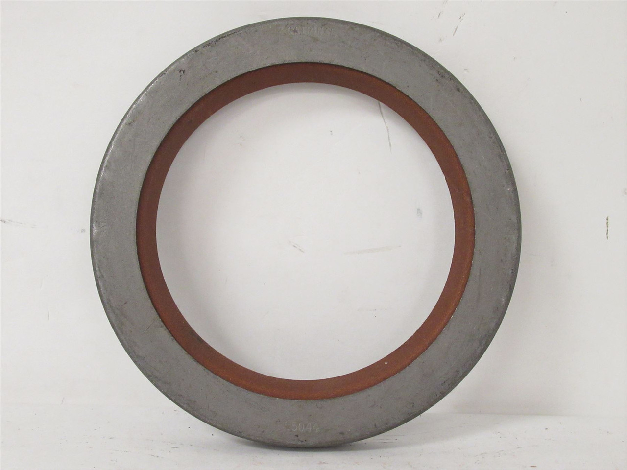 National 55044; Box-2 Oil Seals; 5.756"OD; 0.562"W