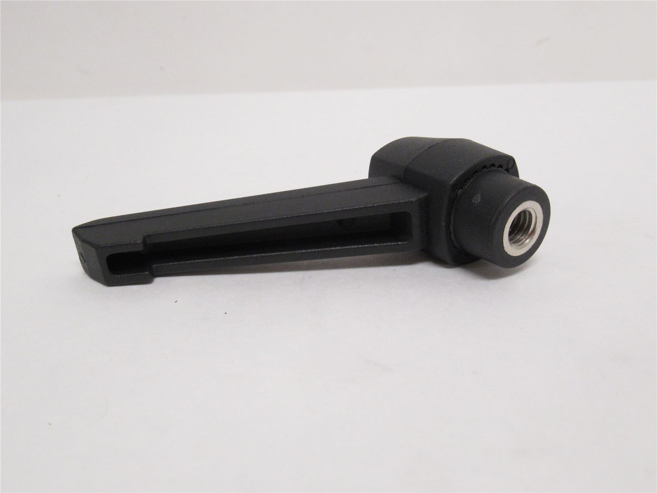 System Plast RH-30-BK-FS3816; Lot-2 Female Ratchet Handles