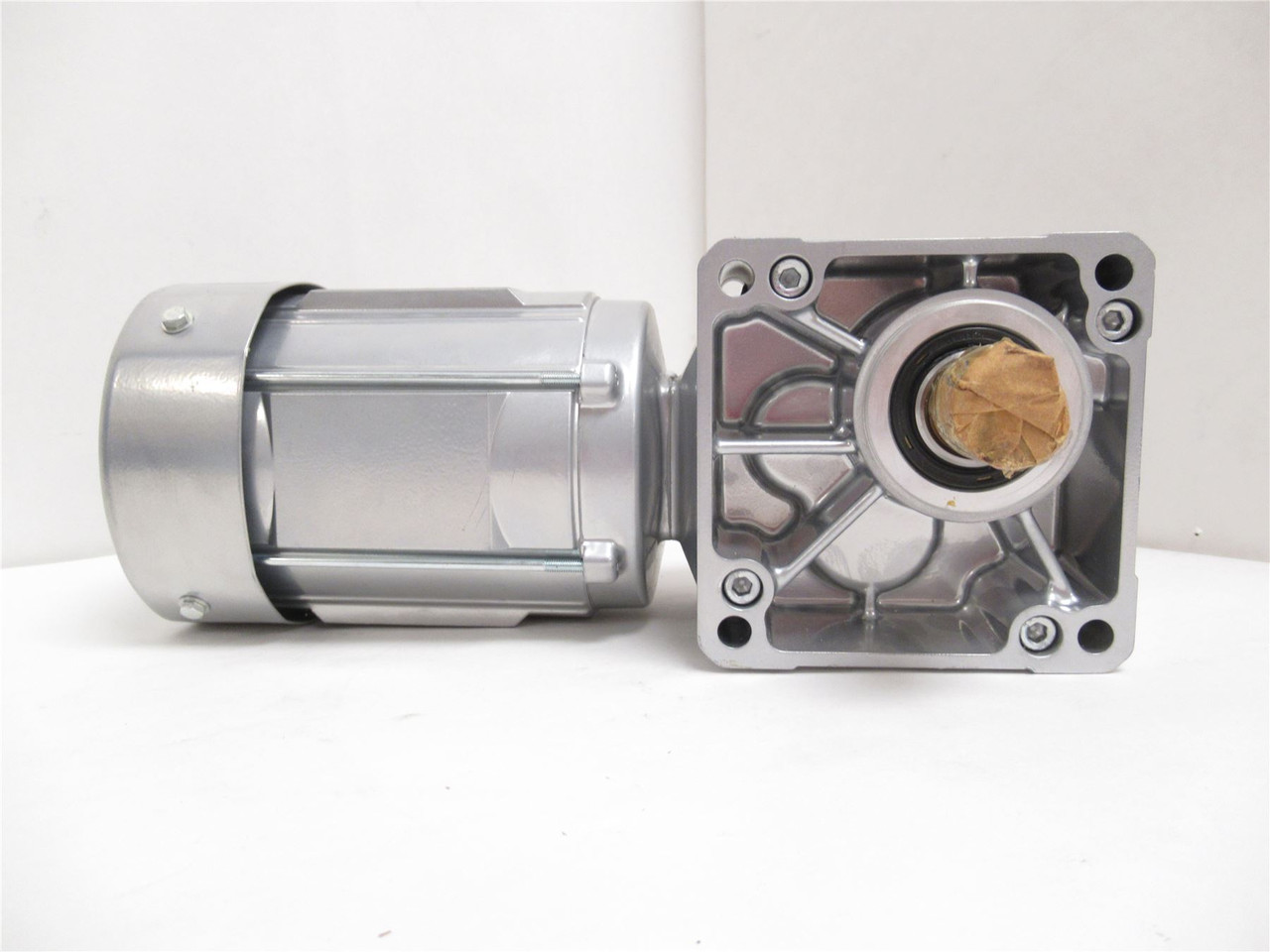 Sumitomo RNFM02-23R-50; AC Gearmotor; 50:1 Ratio; 1/4Hp; 200V
