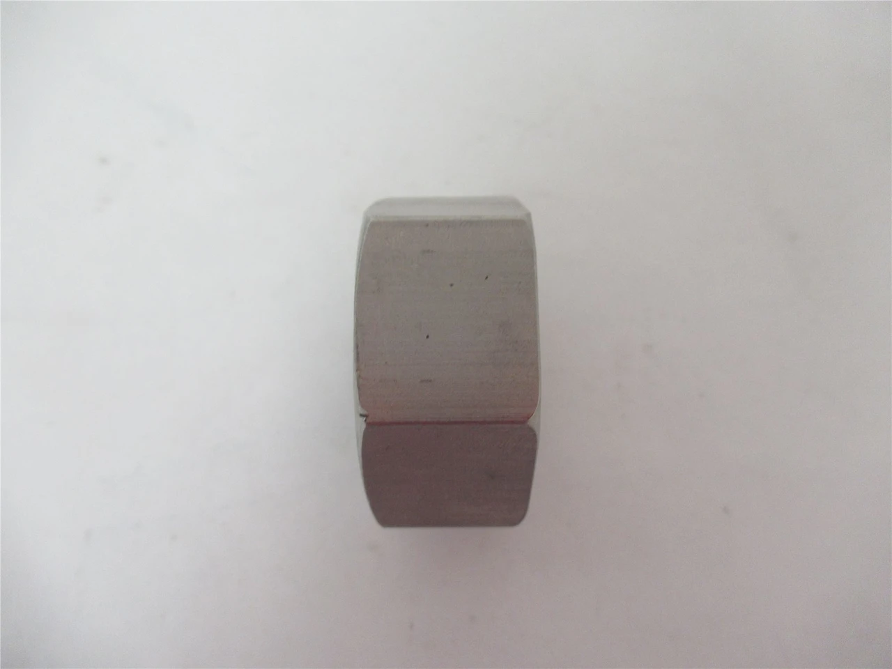 MFG 9732686; Lot-4 Threaded Nut 1" ID