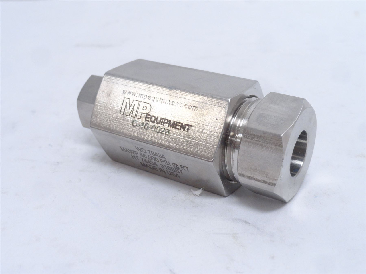 MP Equipment HT 76434; Coupler; SS; 3/8"ID x 3/8" Tube