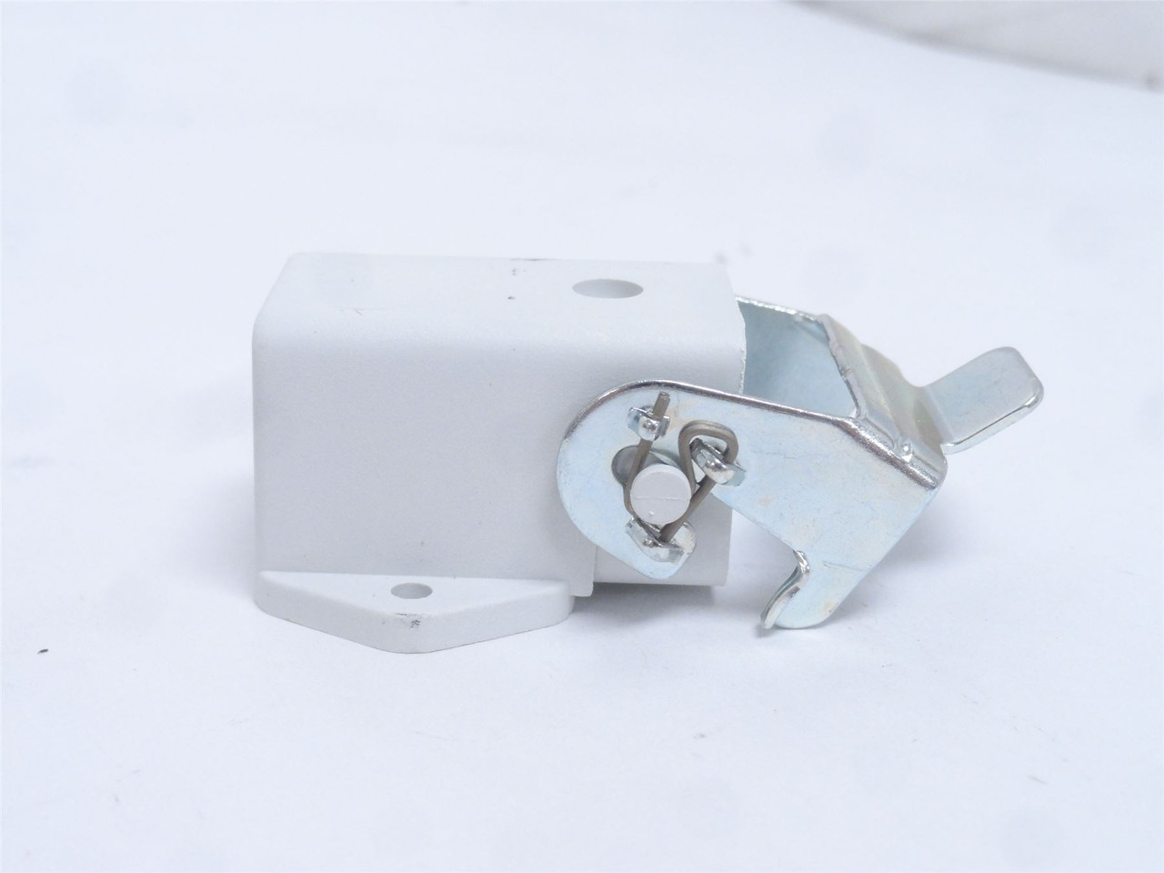 EAM Mosca ME535; Thermo-Plastic Housinf; 5-Pin; One Ended