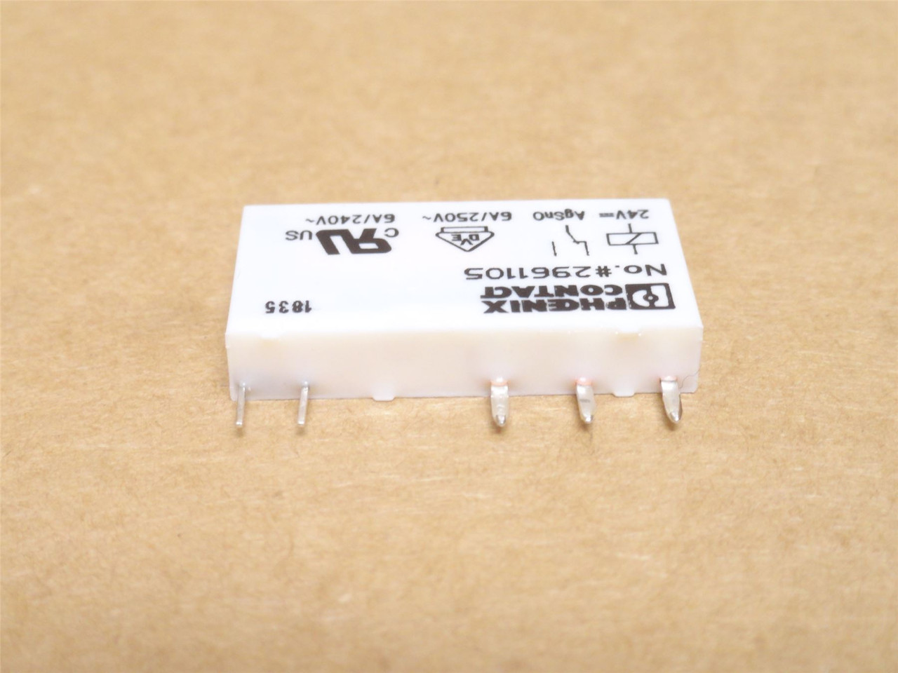 Phoenix 2961105; Relay; 6A; 250VAC; SPDT; 5-Pin