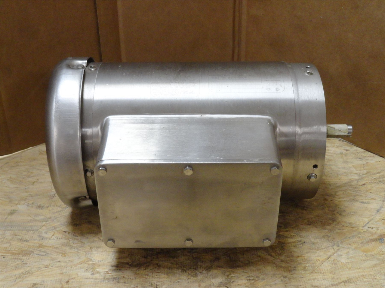 Baldor VFSWDL3504; AC Motor; SS; 1/2HP; 115/230V; 1800RPM; 3PH