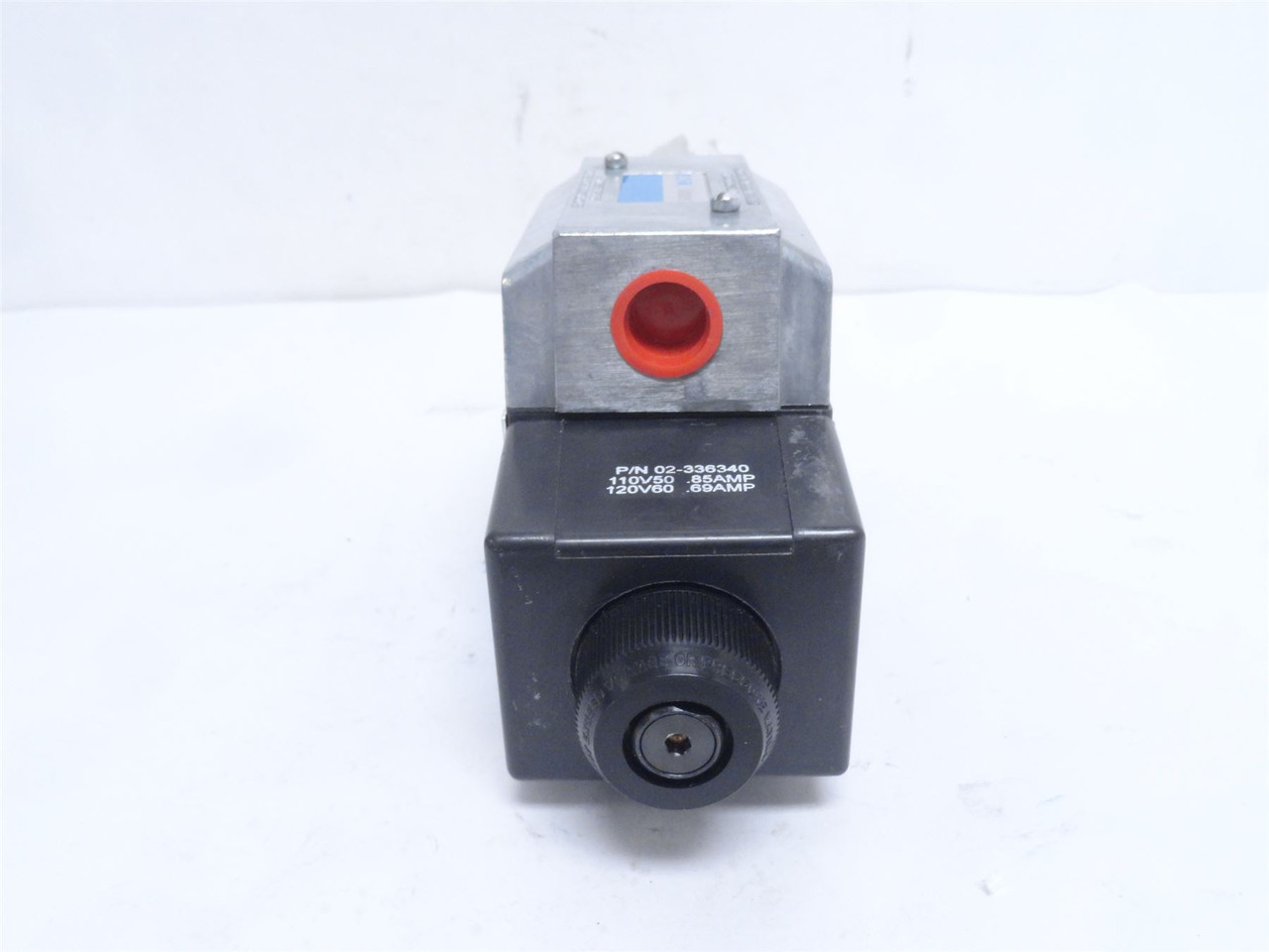 Eaton DG4V4-012C-M-W-B5-10; Vickers Control Valve 02-337076