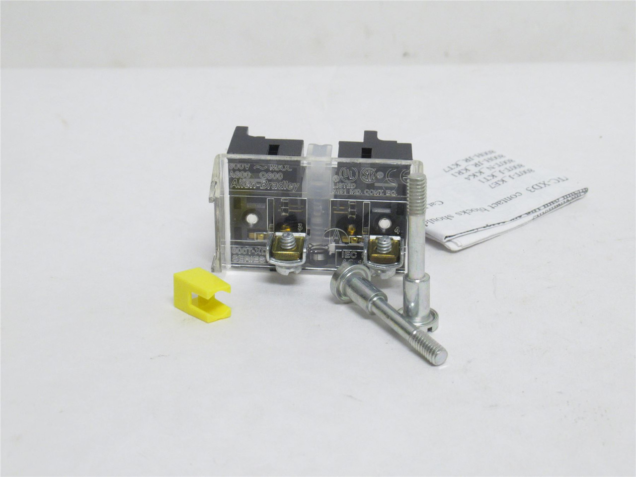 Allen-Bradley 800T-XD1; Contact Block; 1-NO; 30mm; 600VAC
