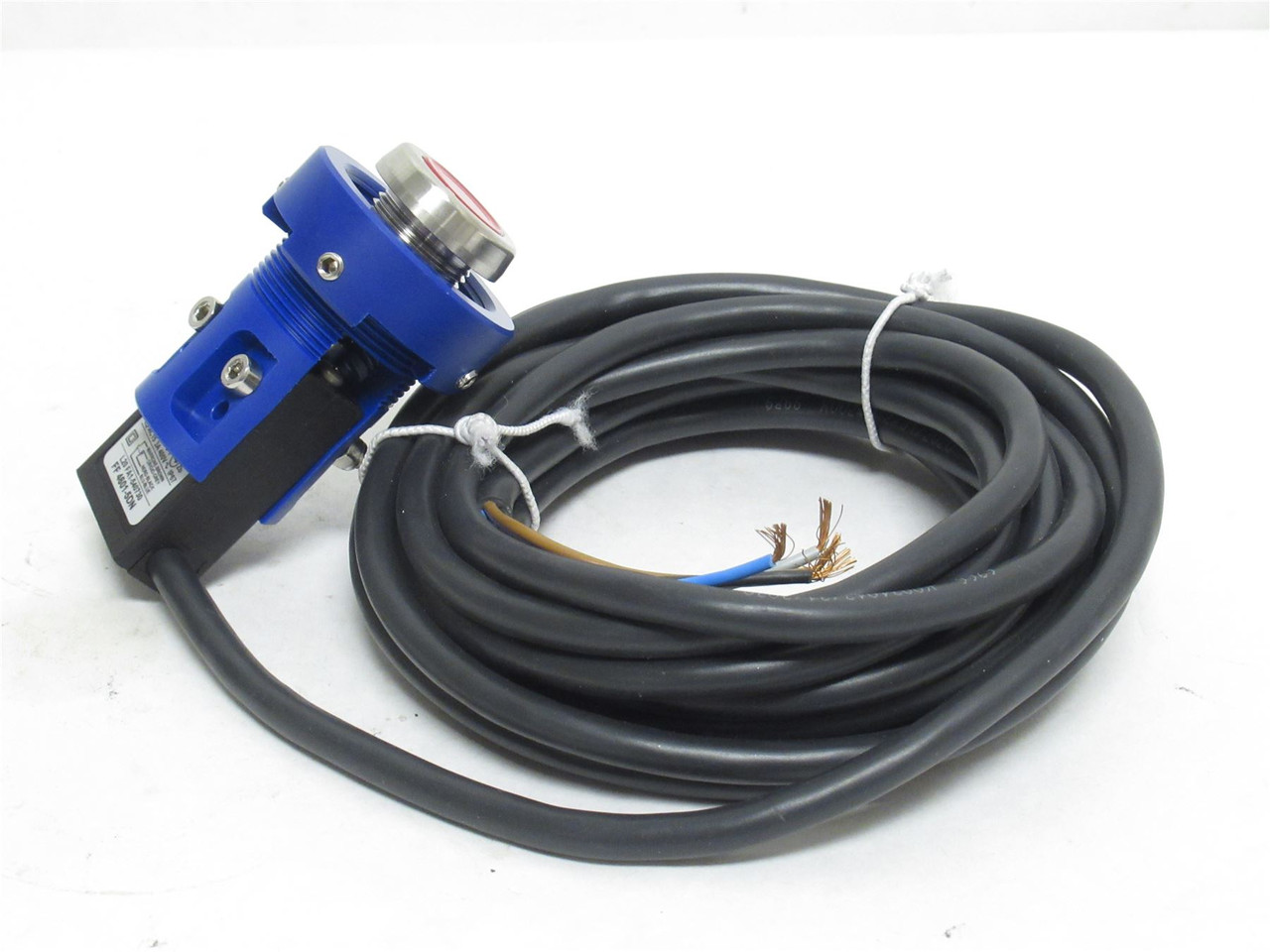 Pizzato FA 4601-5DN; Position Switch W/Short Piston Plunger