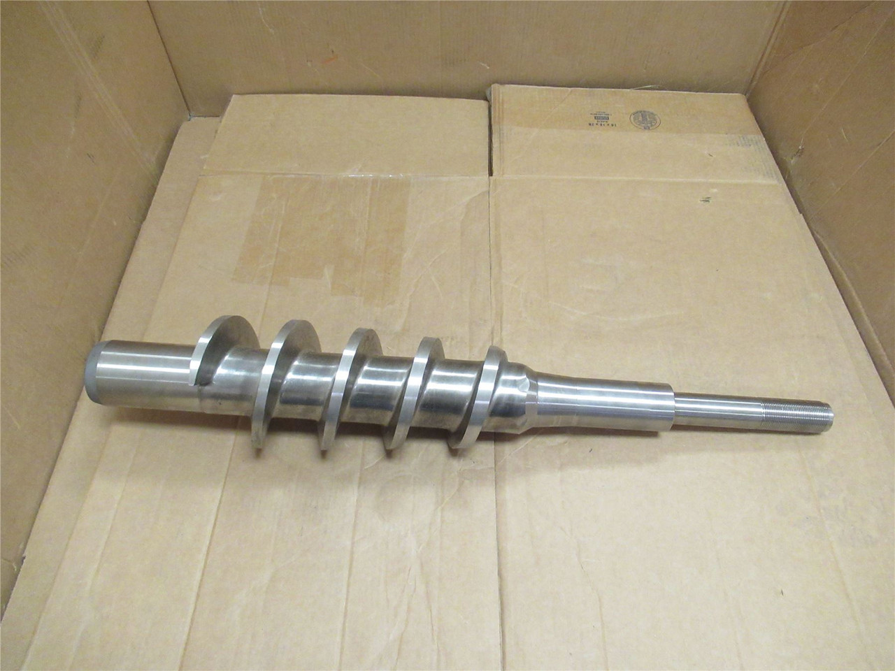 Beehive BE620R; Screenshot Auger For RCTD06; 33" Long
