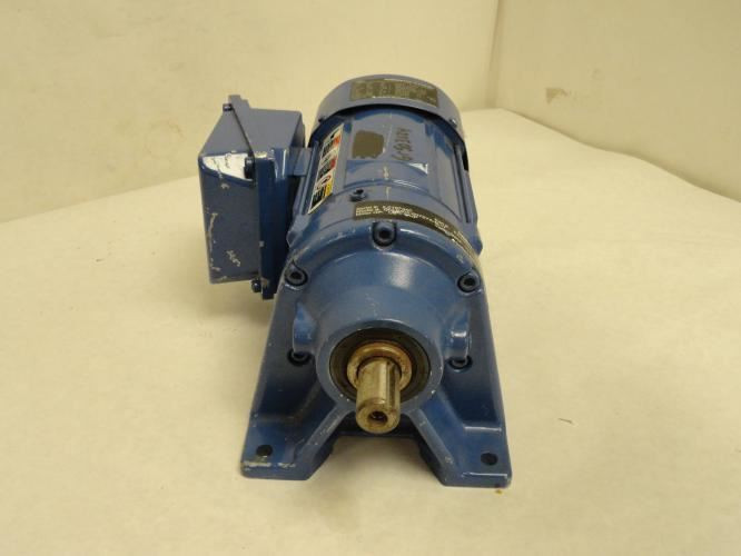 SEW CNHM02-6075YAB17; Gearmotor PA122327; 17:1 Ratio 230/460V