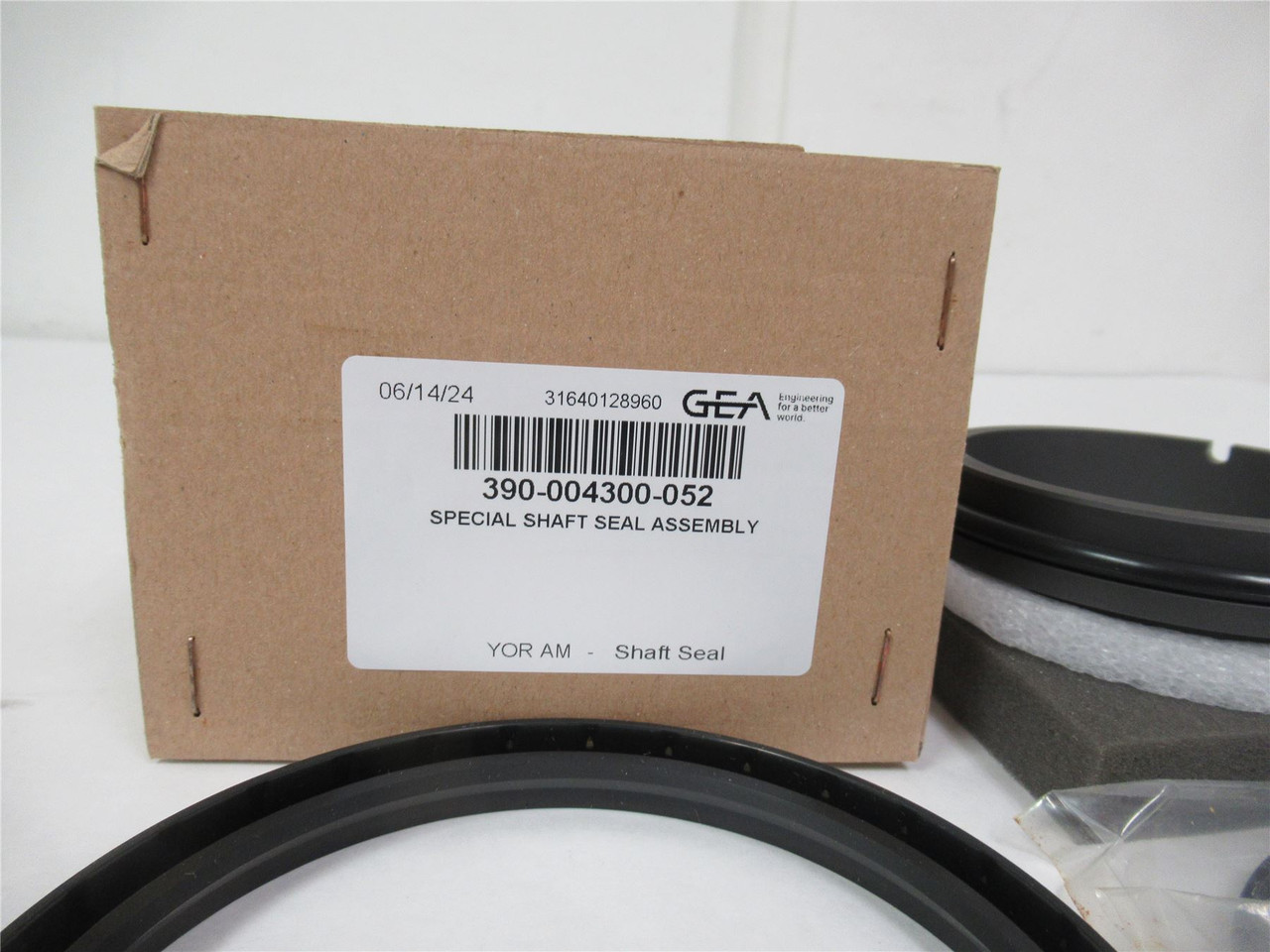 GEA 391-00426M-000; Kit Shaft Seal Replacement 28 & 52 Bar