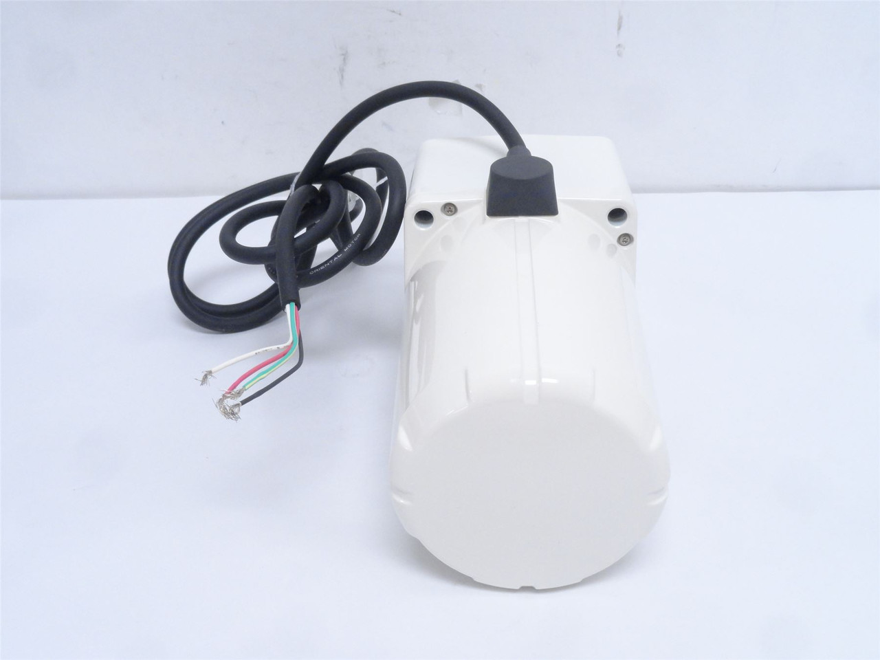 Oriental FPW6905-6; Washdown Gear Motor 6:1 Ratio; 200-230VAC