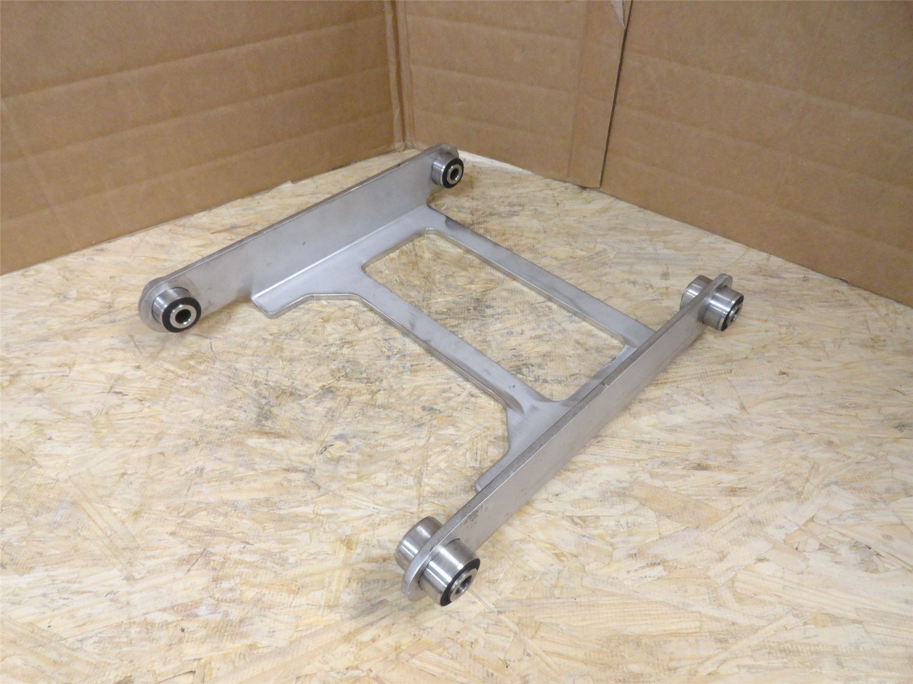 Heat & Control 30584541; Idler Arm Assembly; SS; 1/2" Bush ID