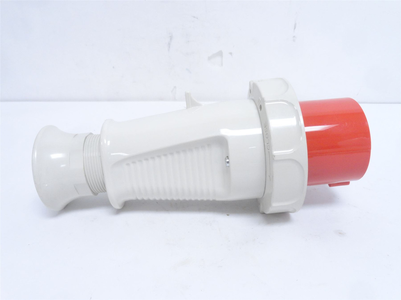 Hubbell 460P7W; IEC Pin & Sleeve Plug; 60A; 480VAC; 20HP; 3P